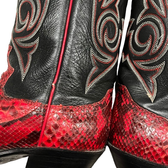 Justin Snakeskin and Leather Western Boots, Sz 5.5 - Picture 10 of 16